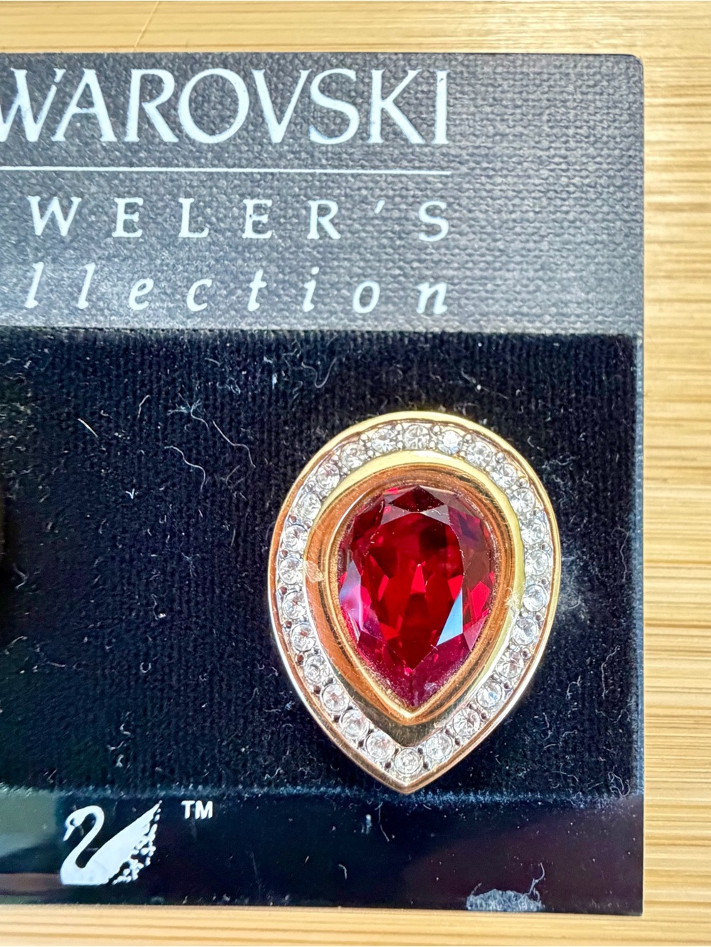 Vintage Swarovski SAL Gold-Tone Red Teardrop & Pave Crystal Clip On Earrings - Picture 3 of 8
